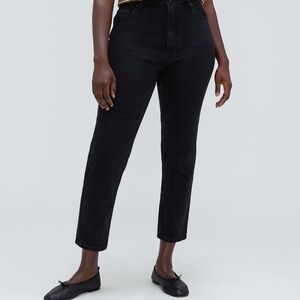 Everlane Original Curvy Cheeky Jean Coal